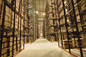 Transformação de armazém em Joinville reestruturação de layout em porta-paletes